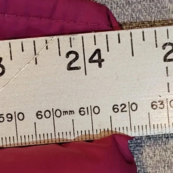 Lands'  End Hot Pink/Purple 80% Down Puffer Vest in Size XL 18-20 - Picture 10 of 11